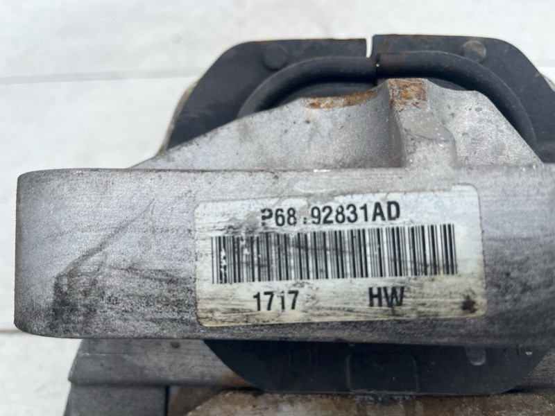 Подушка ДВС Jeep Cherokee KL 2.4 БЕНЗИН ED6 2013 (б/у) Киев - изображение 6