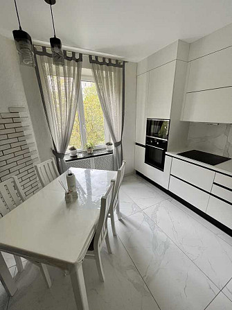 продажа 3-к квартира Луцк, 114900 $ Луцьк - зображення 2