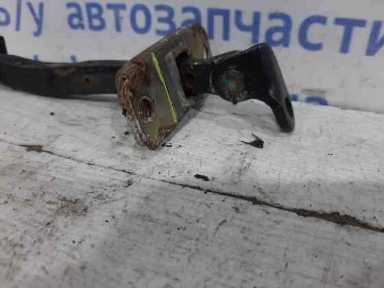 Ограничитель двери задний правый Hyundai Tucson 2004-2009 794902E000 (Арт. 25586) Киев