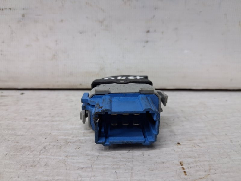 Кнопка стеклоподъемника Dacia Duster HS 1.5 DIESEL K9K 2010 (б/у) Киев - изображение 2