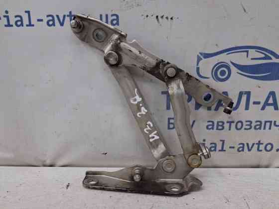 Петля крышки багажника правая Mazda 3 2003-2009 BN8V-52-710C (Арт. 79688) Київ