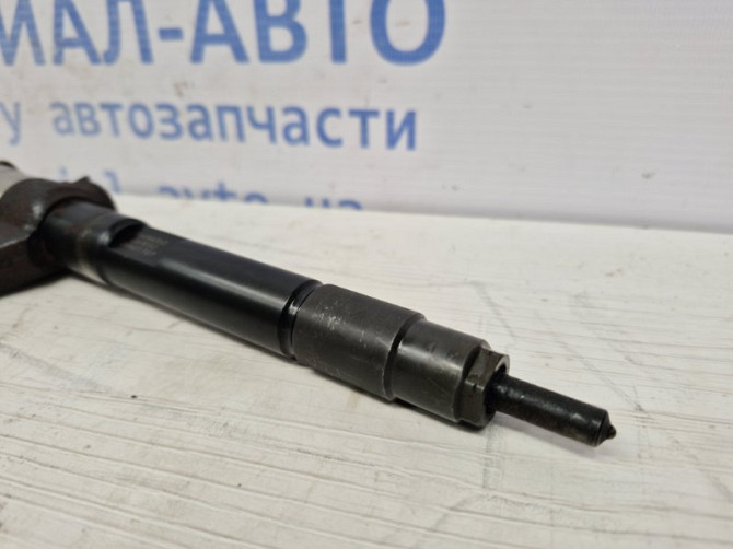 Форсунка топливная Mitsubishi Outlander XL 2.2 DIESEL 4N14 2007 (б/у) Київ - зображення 2