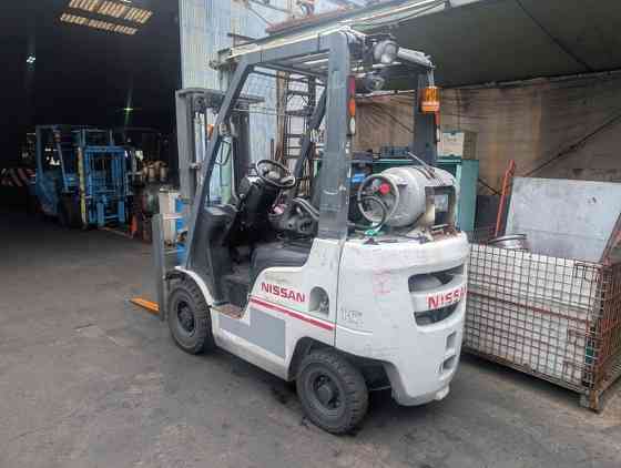 Газ-бензиновий навантажувач Nissan, 2012 року. Модель: P1F1A15D. Номiнальна вантажопідйомність 1.5 т Тернопіль