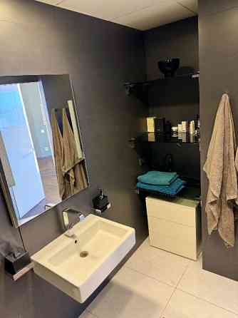 Продам. 2-к.кв. 16/22, вул.Королеви Єлизавети 2-й (Глінки) 2 «Мост Сіті». Днепр