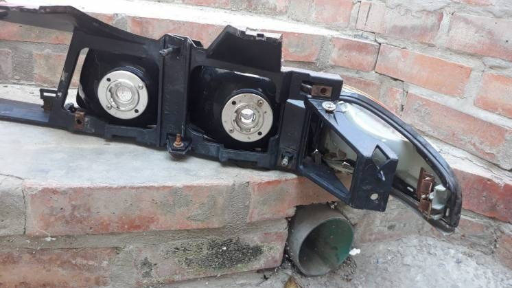 Фара оптика Pontiac Bonneville Днепр - изображение 7