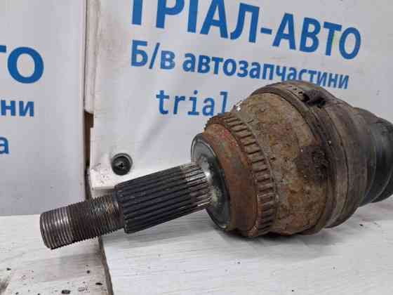 Привод передний правый МКПП Toyota Avensis T25 2.2 DIESEL 2ADFTV 2002 (б/у) Киев