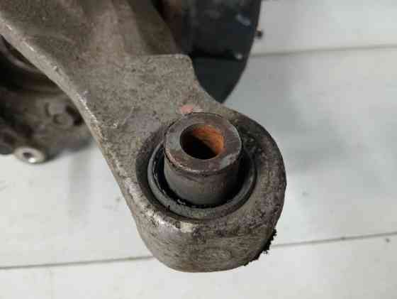 Цапфа задняя левая со ступицей Infiniti Q50 V37 2.2 DIESEL OM651 2013 (б/у) Киев