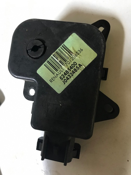 Б/у моторчик заслонки отопителя ,печки renault laguna 2, 7701206536, 52485400 Кропивницкий - изображение 1