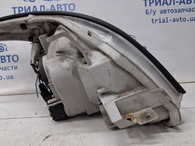 Фара левая галоген Toyota Prado J120 4.0 1GR-FE 2002 (б/у) Київ - зображення 5