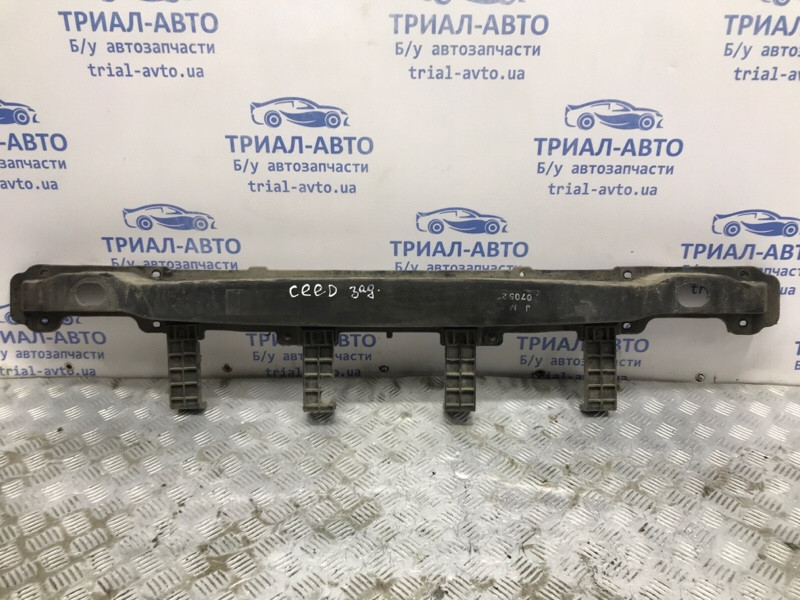 Усилитель бампера задний Kia Ceed ED 1.6 DIESEL D4FB 2006 (б/у) Киев - изображение 1