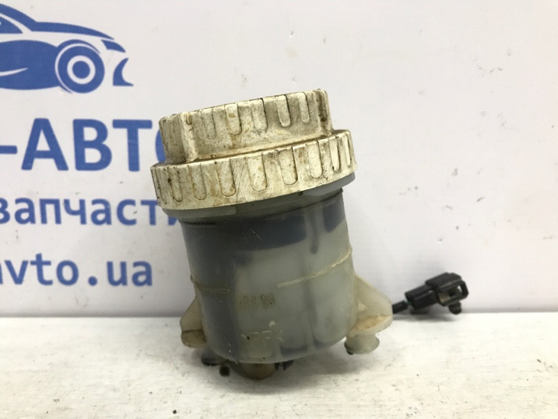 Бачок главного тормозного цилиндра Mitsubishi Pajero Sport K9 2.5 DIESEL 4D56 1996 (б/у) Киев - изображение 2