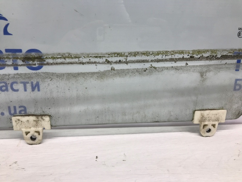 Стекло двери заднее левое Nissan Tiida C11 1.6 БЕНЗИН HR16 2004 (б/у) Киев - изображение 2