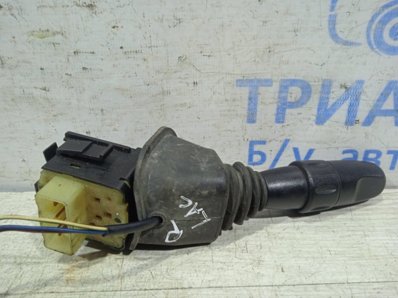 Переключатель подрулевой правый(дворники) Chevrolet Lacetti J200 2004 (б/у) Киев - изображение 2
