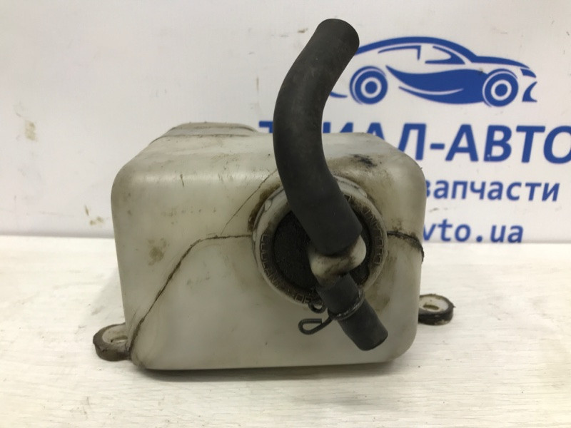 Бачок радиатора (расширительный) Mitsubishi Pajero Sport K9 2.5 DIESEL 4D56 1996 (б/у) Киев - изображение 3