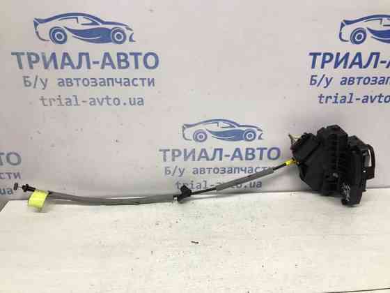 Замок двери задний правый Ford Kuga CBS 2.0 DIESEL 2011 (б/у) Київ