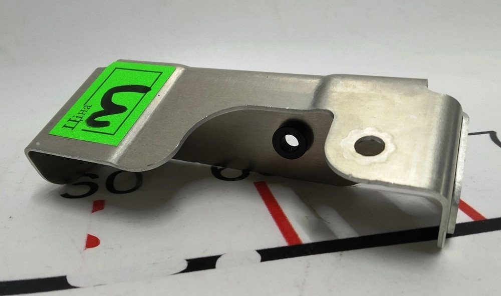 1Кронштейн карты двери задней левой металлический Tesla model S, model S REST 1003139-00-B Київ - зображення 1