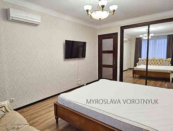 продажа 2-к квартира Киев, Голосеевский, 183000 $ Київ