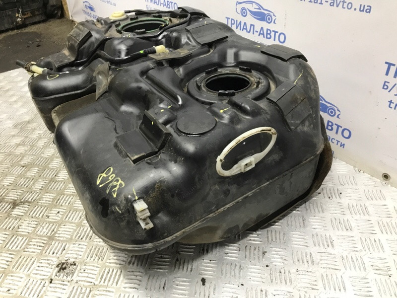 Бак топливный пластик Chevrolet Captiva C140 2.2 ДИЗЕЛЬ 2006 (б/у) Киев - изображение 3