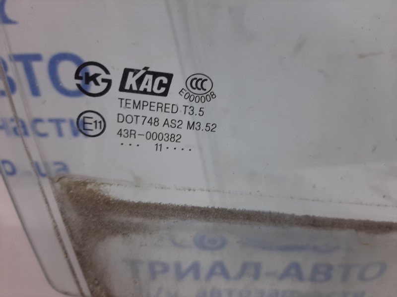 Стекло двери переднее правое Chevrolet Captiva C140 2.2 ДИЗЕЛЬ 2006 (б/у) Київ - зображення 2