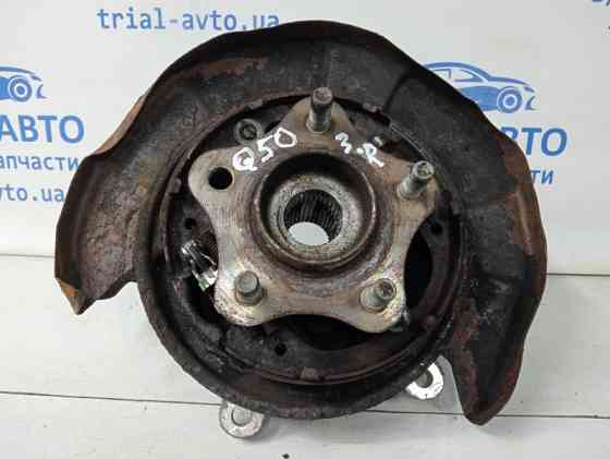 Цапфа задняя правая со ступицей Infiniti Q50 V37 2.2 DIESEL OM651 2013 (б/у) Киев