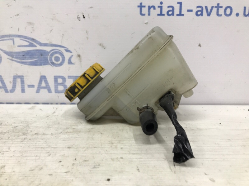 Бачок главного тормозного цилиндра Subaru Outback 2014-2021 26451FJ000 (Арт. 54003) Київ - зображення 1