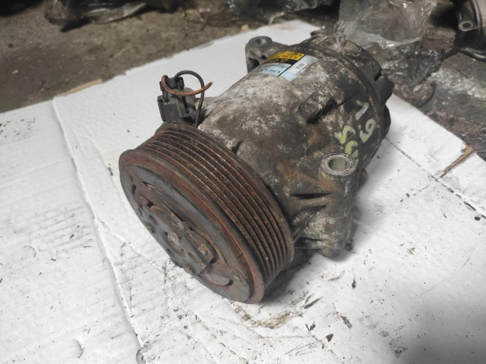 Компрессор кондиционера Renault Scenic II 1.9 dci 2003-2009 (8200309193) Ковель - изображение 1