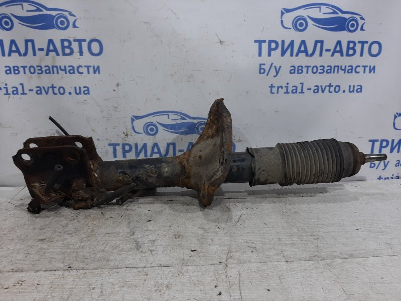 Амортизатор передний правый Hyundai Tucson JM 2.0 DIESEL D4EA 2004 (б/у) Киев - изображение 1