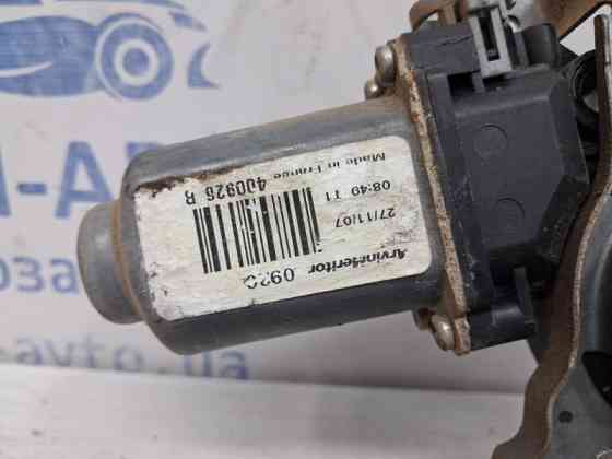 Стеклоподъемник задний правый Nissan Navara D40 2.5 DIESEL YD25DDTI 2004 (б/у) Киев