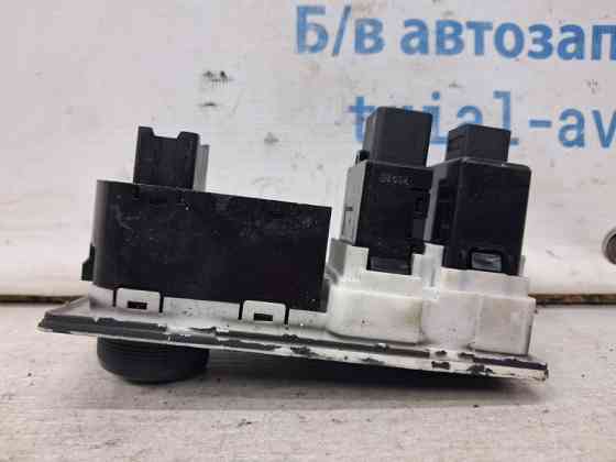Кнопки управления Kia Sorento 2002-2011 932503E700CY (Арт. 69903) Киев