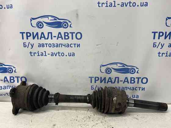 Привод передний правый Mitsubishi Pajero Sport K9 2.5 DIESEL 4D56 1996 (б/у) Киев