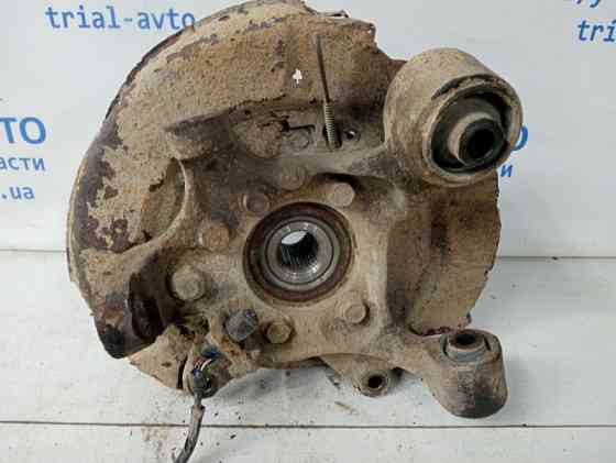 Цапфа задняя левая со ступицей Mitsubishi Pajero Wagon 4 3.2 ДИЗЕЛЬ 4M41 2006 (б/у) Київ