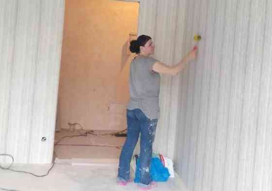 Поклейка шпалер Оздоблення кімнати, квартири Київ