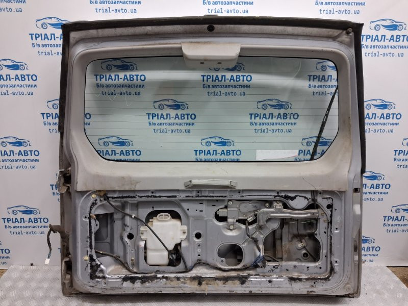 Крышка багажника Mitsubishi Pajero Wagon 3 3.2 ДИЗЕЛЬ 4M41 1999 (б/у) Київ - зображення 10