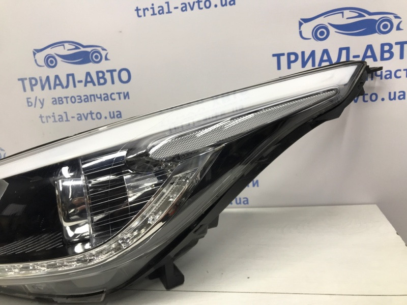 Фара левая Ксенон Kia Ceed JD 1.6 DIESEL D4FB 2012 (б/у) Київ - зображення 2