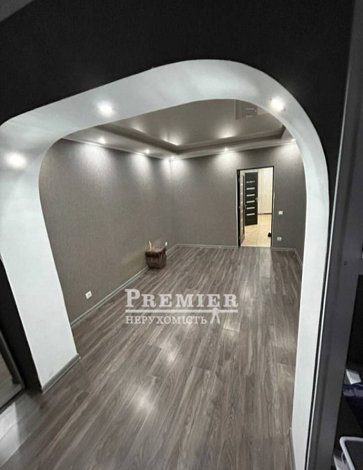 Продається затишна 1-кімнатна квартира в ТЦ "Сім'я" Одесса - изображение 8