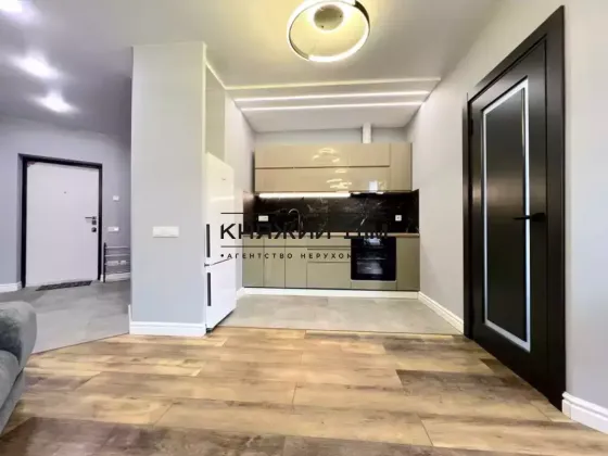 Сучасна і затишна 1-но кімнатна квартира у самому серці Подолу. ЖК Podil Plaza  Residence Киев