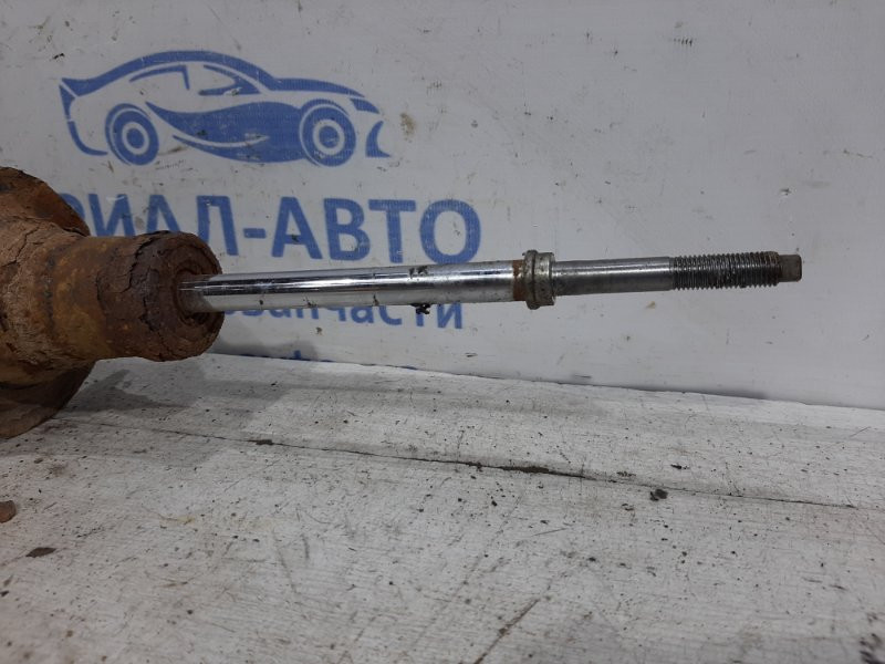 Амортизатор передний левый Mitsubishi L200 KB 2.5 ДИЗЕЛЬ 4D56U 2006 (б/у) Київ - зображення 3