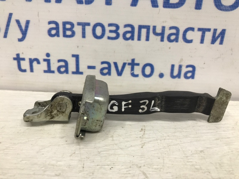 Ограничитель двери задний левый Mitsubishi Outlander GF 2.2 DIESEL 4N14 2012 (б/у) Киев - изображение 1