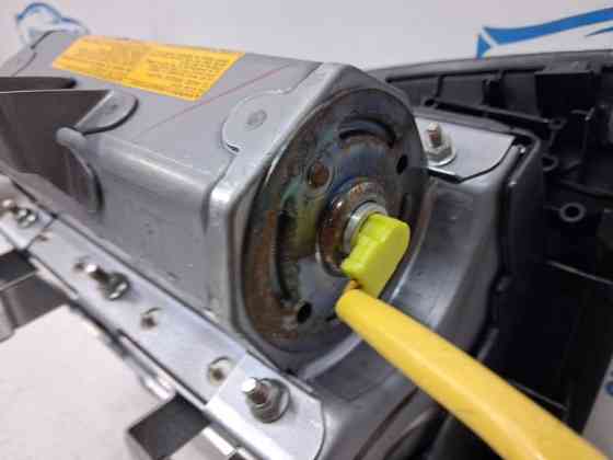 Подушка безопасности в торпеду Mitsubishi Outlander 2003-2006 MR975124 (Арт. 68871) Киев