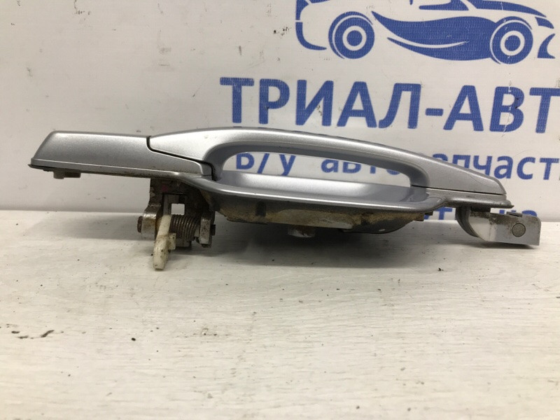 Ручка двери внешняя передняя левая Mitsubishi Pajero Wagon 4 3.2 ДИЗЕЛЬ 4M41 2006 (б/у) Київ - зображення 2