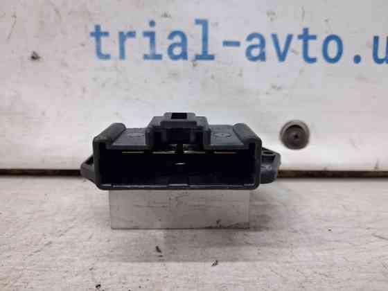 Резистор печки Mitsubishi Pajero Wagon 4 3.2 ДИЗЕЛЬ 4M41 2006 (б/у) Київ