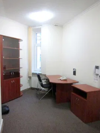 Арсенальна метро,вул Інституська 24\7, офіс 133м Киев