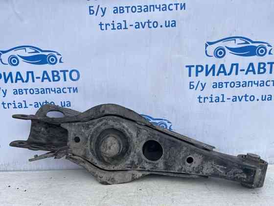 Рычаг задней подвески нижний поперечный (под пружину) Kia Sorento UM 2.4 БЕНЗИН G4KJ 2014 (б/у) Киев