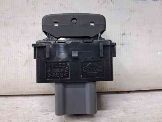 Кнопка подогрева Nissan Navara 2004-2015 25500AX610 (Арт. 65422) Київ