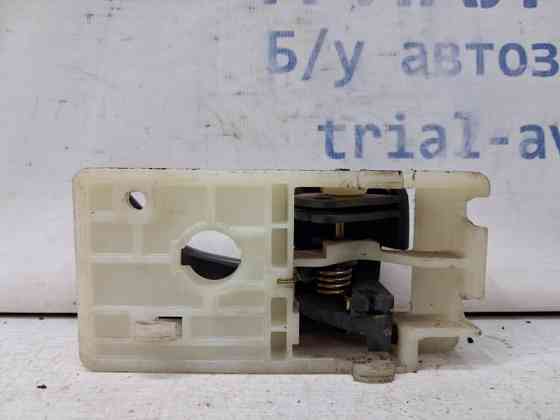 Ручка двери внутренняя левая Hyundai Tucson 2004-2009 826102E000LM (Арт. 64247) Київ