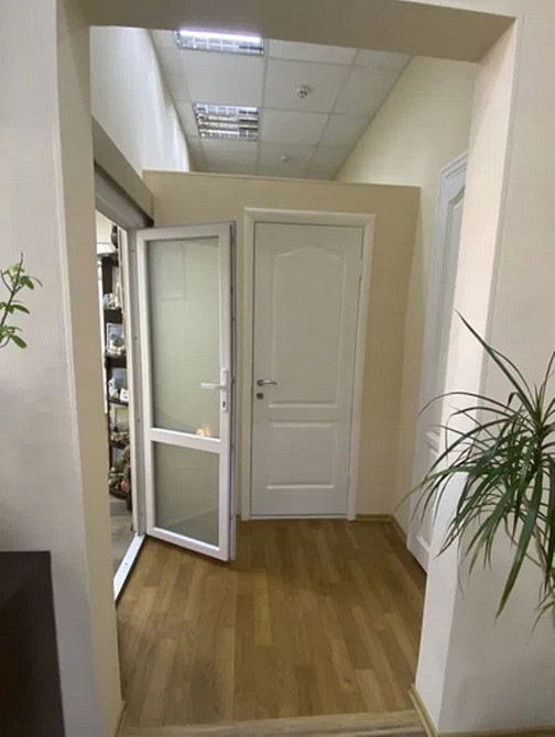 Продам. Помещение 78 м.кв. центр. ул.Лазаря Глобы (Серова) Дніпро - зображення 3