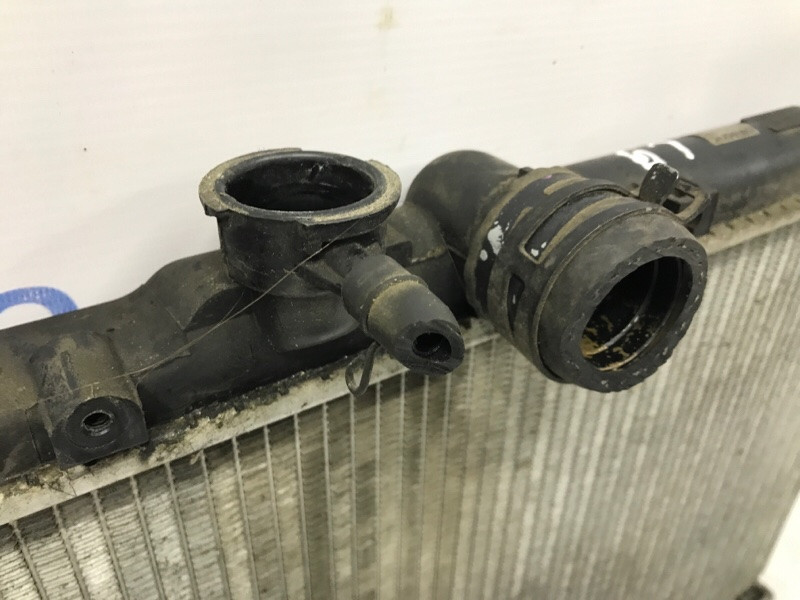 Радиатор основной Mitsubishi Lancer 9 1.6 БЕНЗИН 4G18 2003 (б/у) Киев - изображение 4