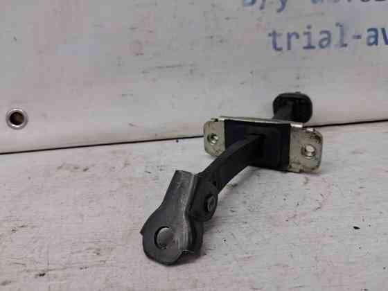 Ограничитель двери передний правый Chevrolet Captiva 2006-2018 96624001 (Арт. 65558) Київ