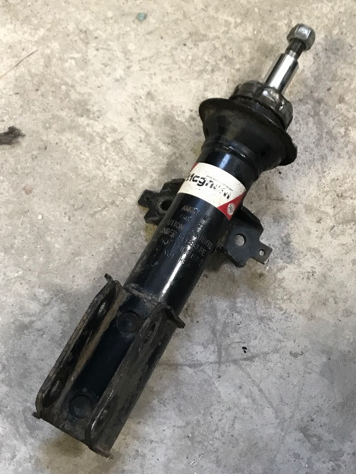 Бу амортизатор передний Renault Laguna 1, Magnum, 7700830491, Кропивницький - зображення 1