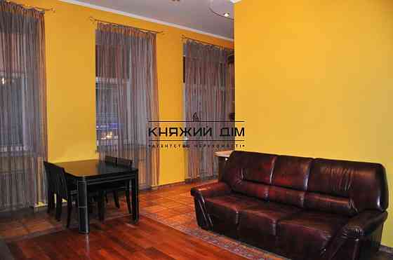 БЕЗ КОМІСІЇ! Здається 2-х к. Кв в царському будинку м.Площа Українських Героїв Код об'єкта: № 114163 Київ